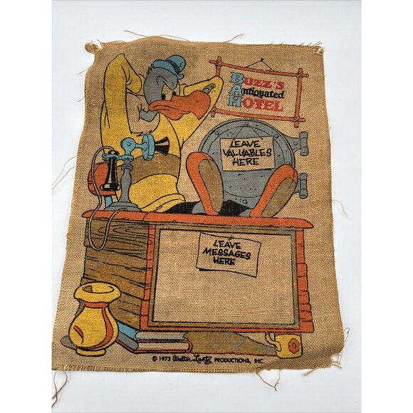 ‘73 WALTER LANTZ COMIC CHARACTER BUZZ BUZZARD BURLAP BULLETIN BOARD 22" X 17” - Picture 1 of 10